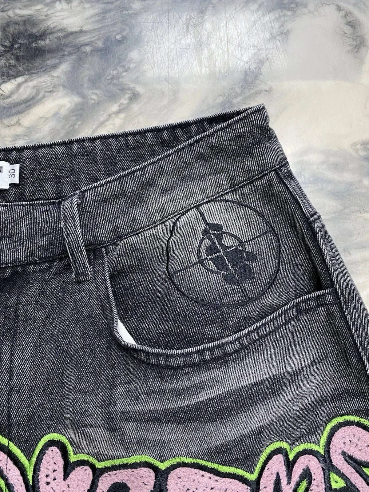 Y2k Black Denim Shorts Baggy Streetwear Embroidery Cartoon Graphics Short Jeans Men Harajuku Hip Hop Loose Fitness Casual Shorts