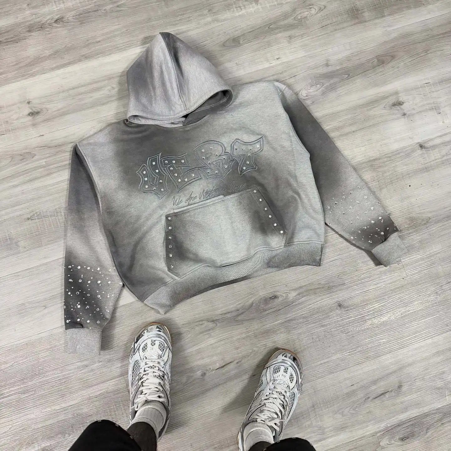 Fashionable rhinestone design new pullover hoodie hoodie for both men and women loose and personalized hoodie top